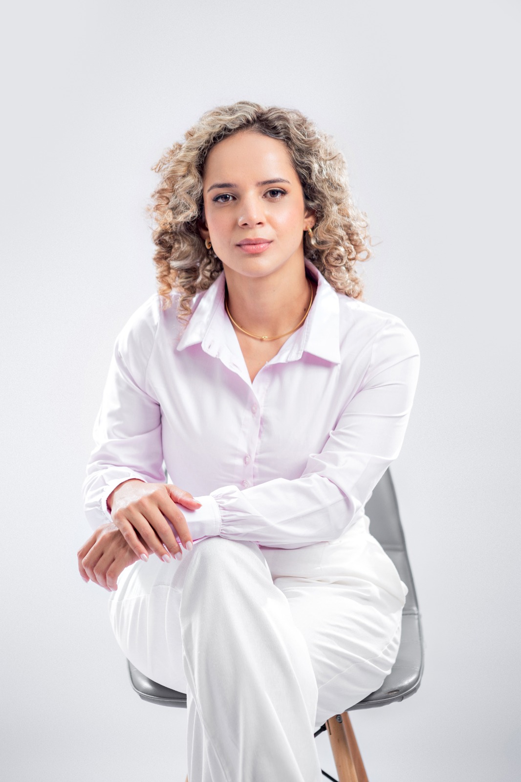 Rafaela Bassetto em retrato profissional